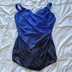 Lands End Womens Size 16 DD Blue Ombré One Piece Swimsuit Summer Beach